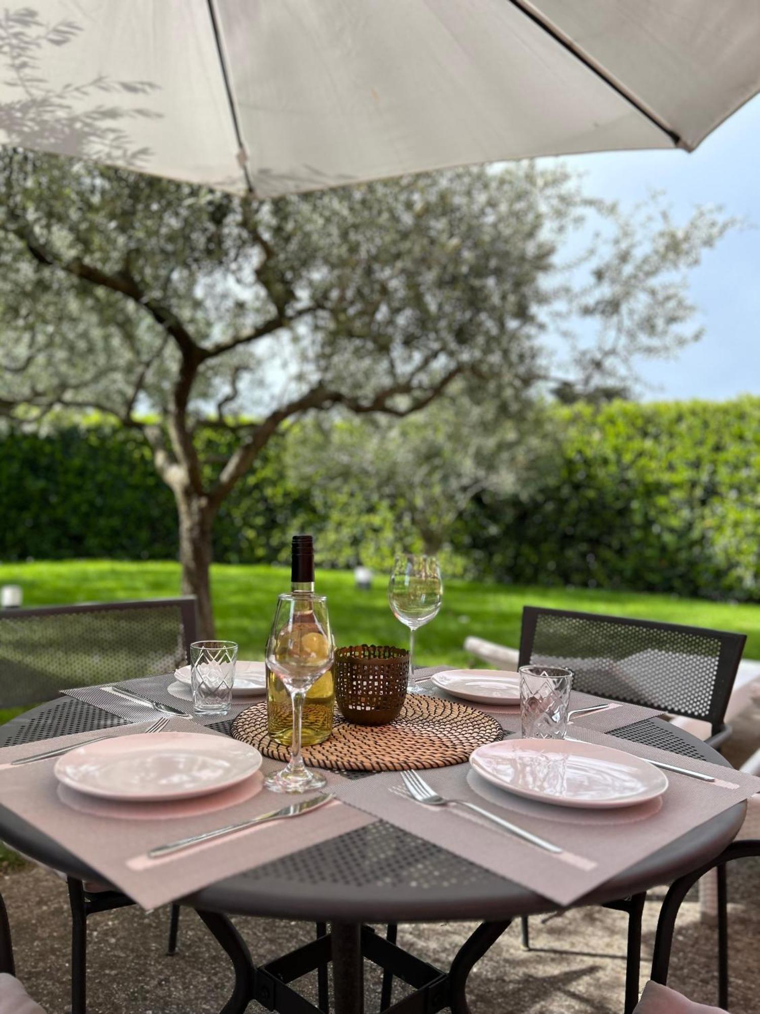 Ivni Apartmani Novigrad Istria Exteriér fotografie